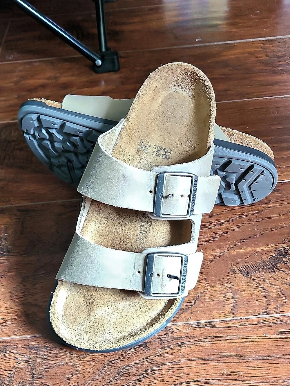 Birkenstock Arizona Crossroads 98Two-Strap Sandals in Green US 8